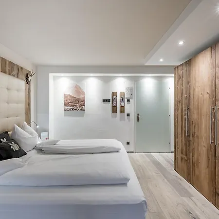 & Laerchenhof Отель 4*