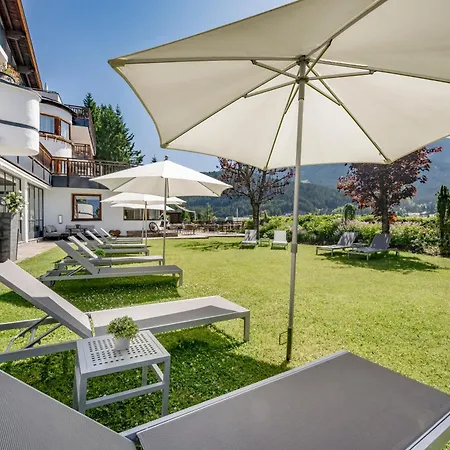 & Laerchenhof 4*
