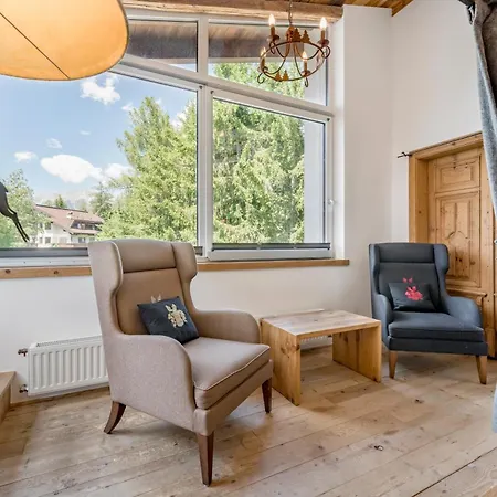& Laerchenhof Szálloda 4*
