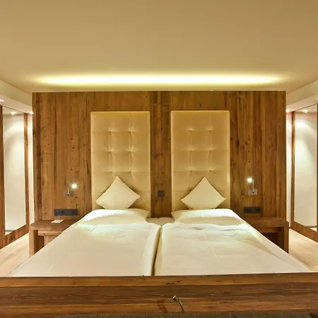 & Laerchenhof Зеефельд в Тироле