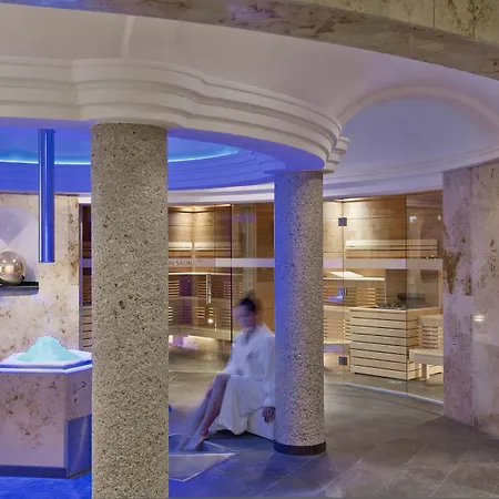 Hotel & Laerchenhof Seefeld in Tirol