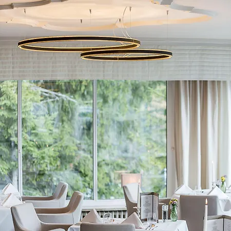 & Laerchenhof Отель