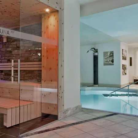 & Laerchenhof 4*