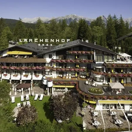 & Laerchenhof 蒂罗尔-泽费尔德