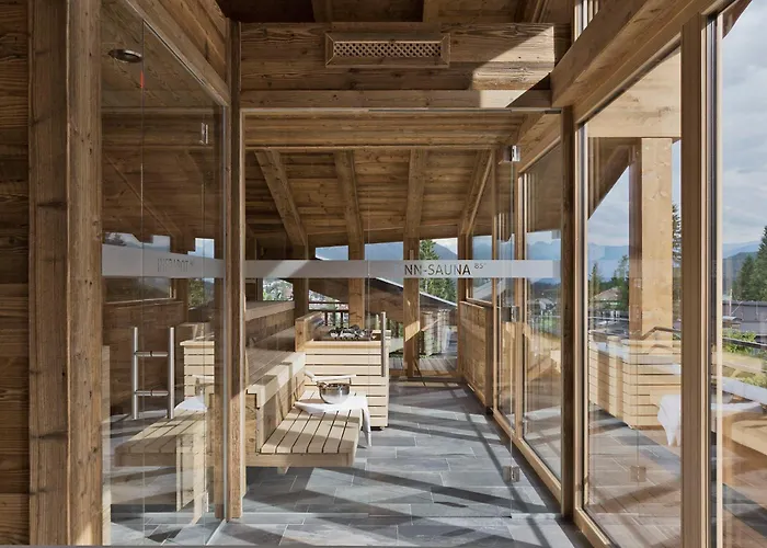 Hotell & Laerchenhof 4*