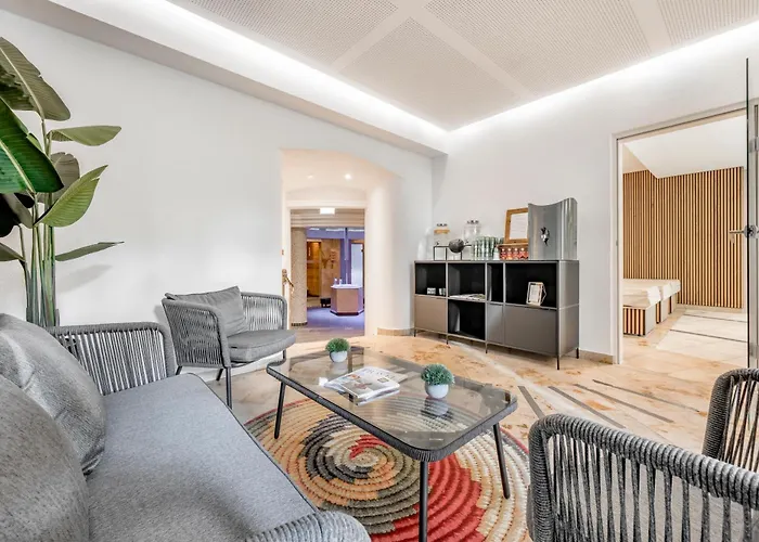 & Laerchenhof 4* Seefeld w Tirolu