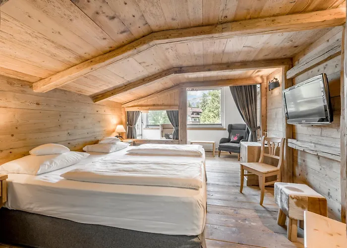 Hotell & Laerchenhof 4*