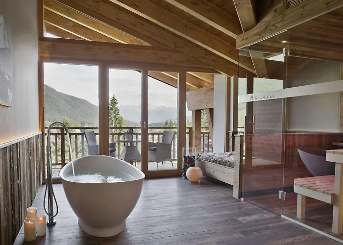 Hotel & Laerchenhof 4*