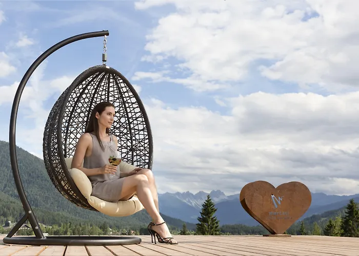 & Laerchenhof Hotel Seefeld w Tirolu