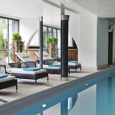 Hotell & Laerchenhof 4*