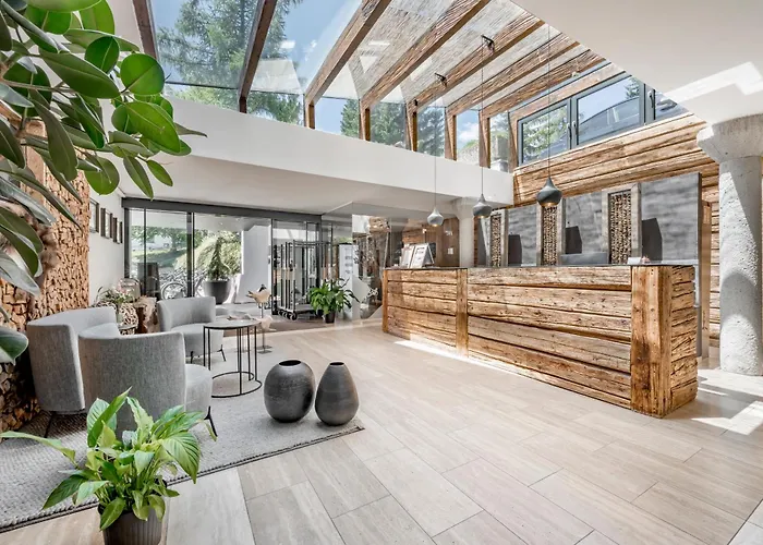 酒店 & Laerchenhof 4*